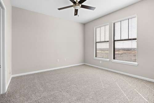 S Bed Las Brisas Apartment Homes 71